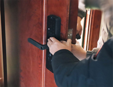 庐山24小时上门开锁公司